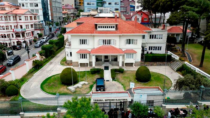 TSE sepulta la segunda vuelta y sancionará al partido de Yahuasi